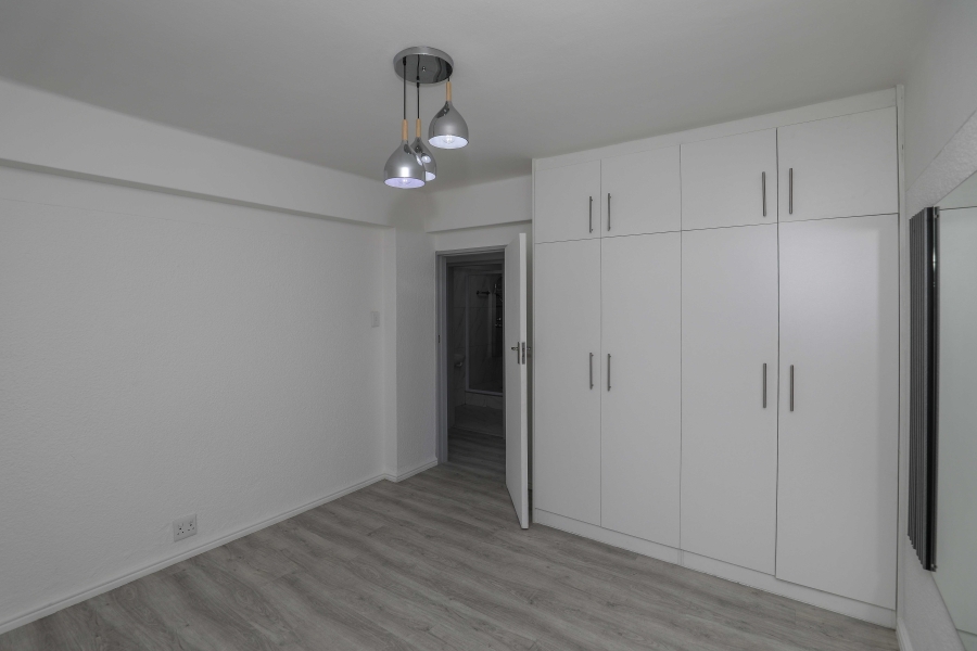 2 Bedroom Property for Sale in Woodstock Western Cape
